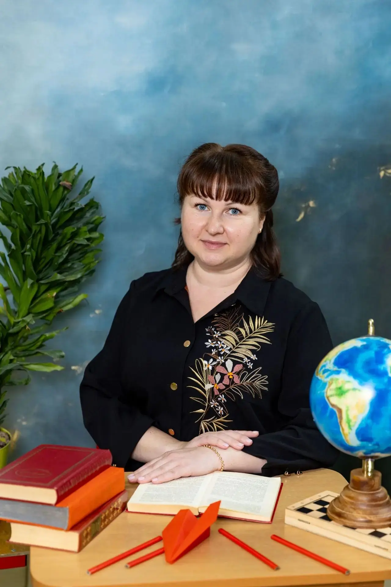 Анастасия Александровна Земцова 
Классный руководитель 5 "Д"

"Почему я выбрала эту профессию? Возмо