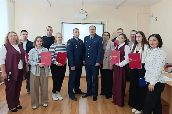 Руководство СИЗО-1 г. Владимира вошли в состав экзаменационной комиссии по защите дипло...