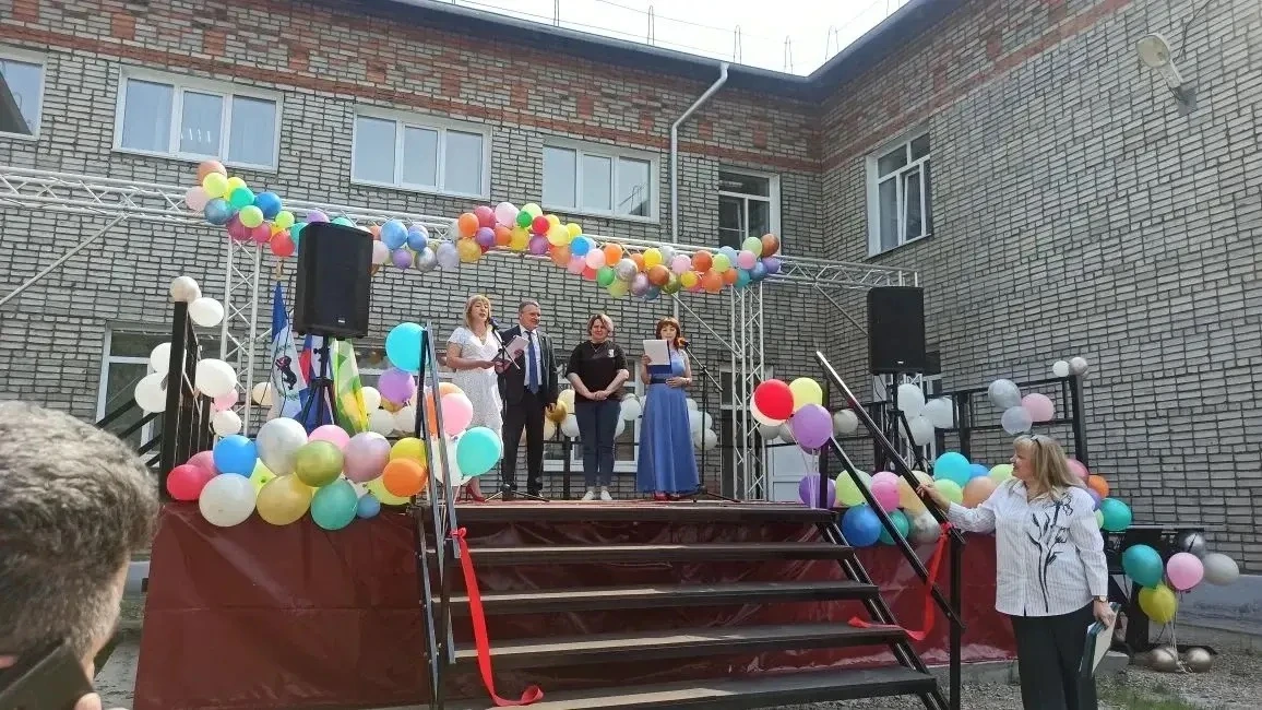 Новая сцена для маленьких талантов! 🌟

Сегодня в детском саду №22 «Айболит» произошло замечательное
