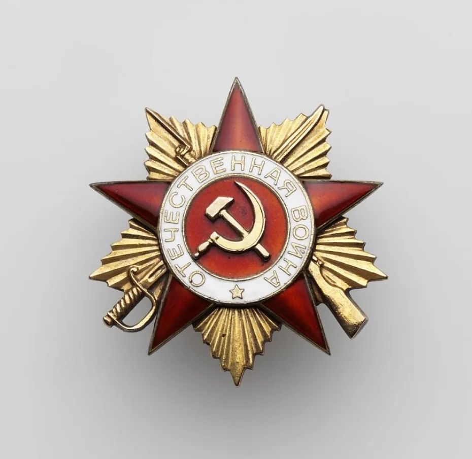 Орден Отечественной войны в двух степенях — первая награда, созданная в годы Великой Отечественной в