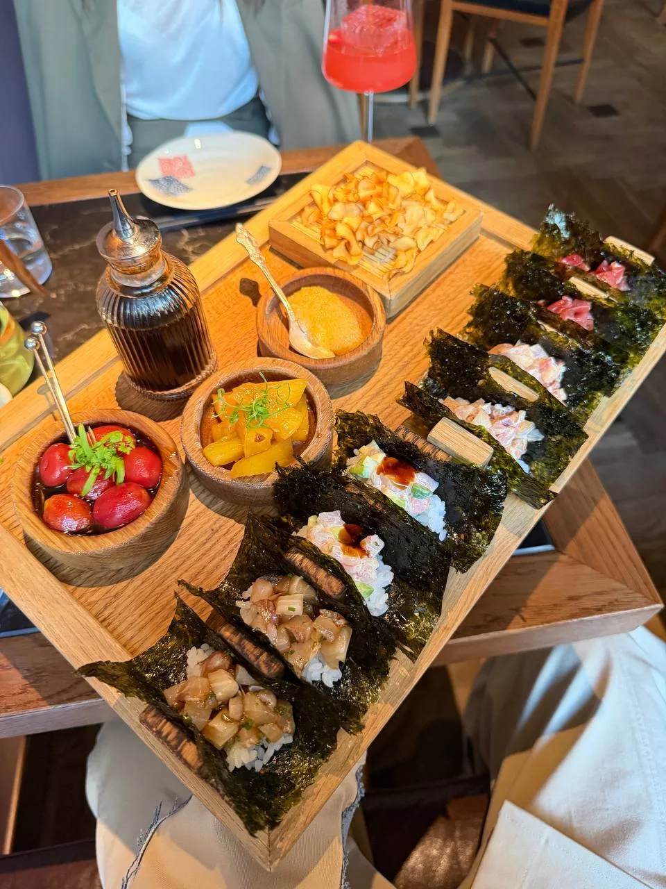 Путешествие в сердце японской кухни: ужин в Self Edge Japanese (Екатеринбург)