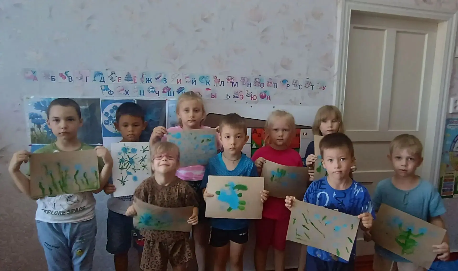 МБДОУ д/с № 8, группа компенсирующей направленности «Красная Шапочка». Дети с ТНР знако...