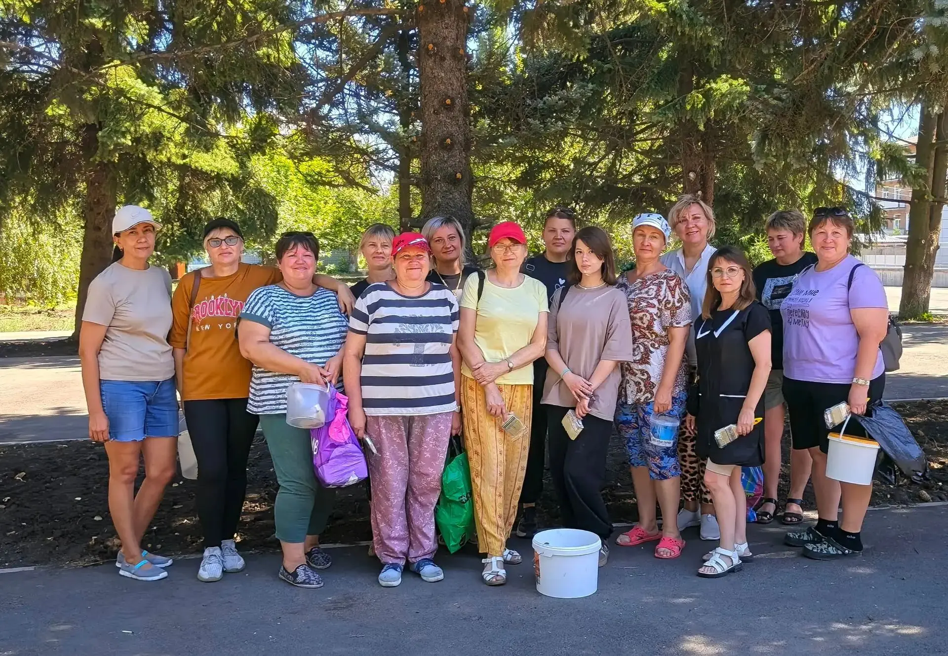 24.08.2026 г. активисты и члены местного первичного отделения №25 ВПП "Единая Россия" о...