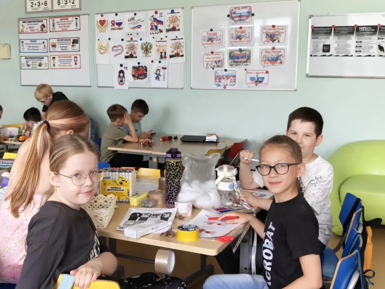 🌿 Новый день в лагере подарил ребятам много ярких впечатлений и полезных открытий. 
Сегодня они поб