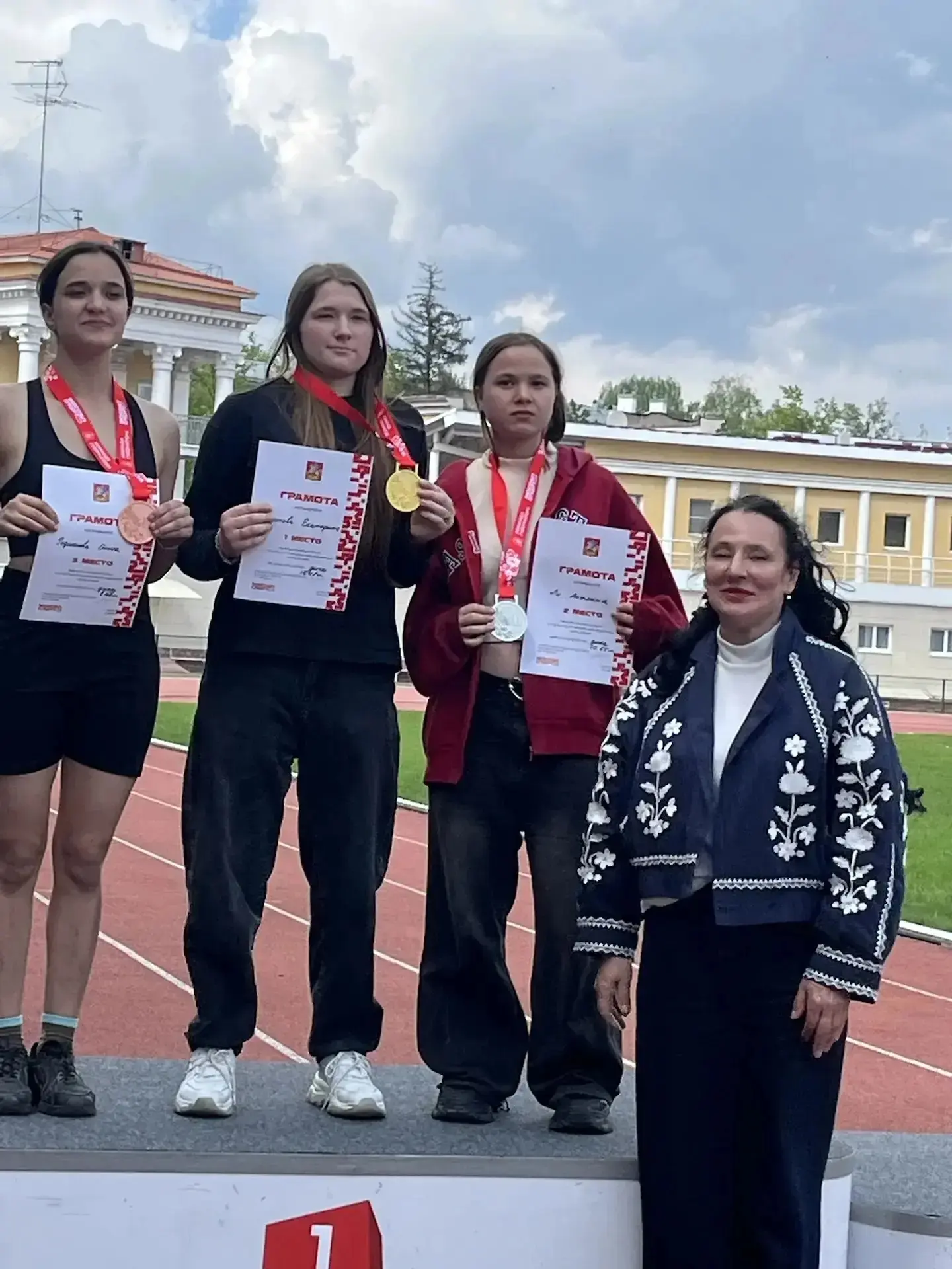🏆 Легкоатлеты из Ступино триумфально выступили на Первенстве Московской области!