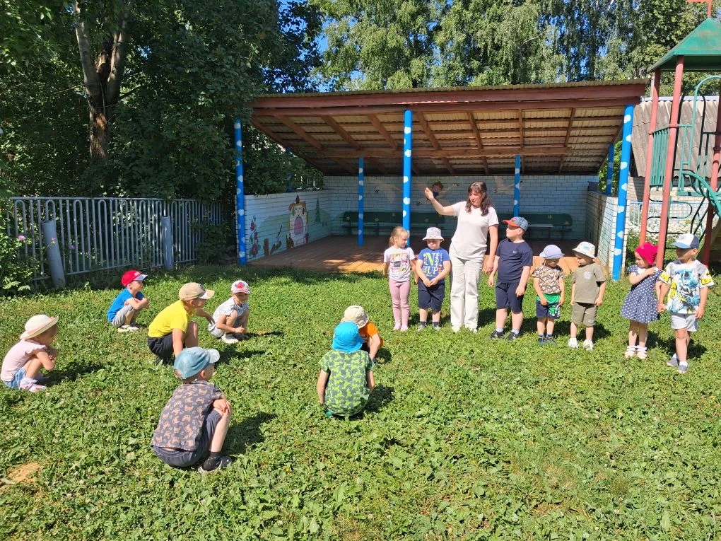 В рамках мероприятий, посвященных «Году единства народов России», в нашем детском саду прошло меропр