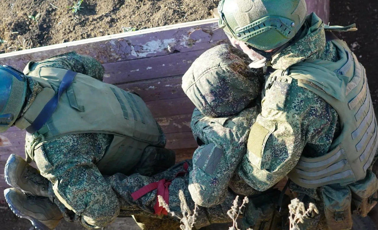 ГЛАВНЫЕ ЗНАНИЯ В БОЮ 

С военнослужащими, заключившими первый контракт с Министерством обороны Росси