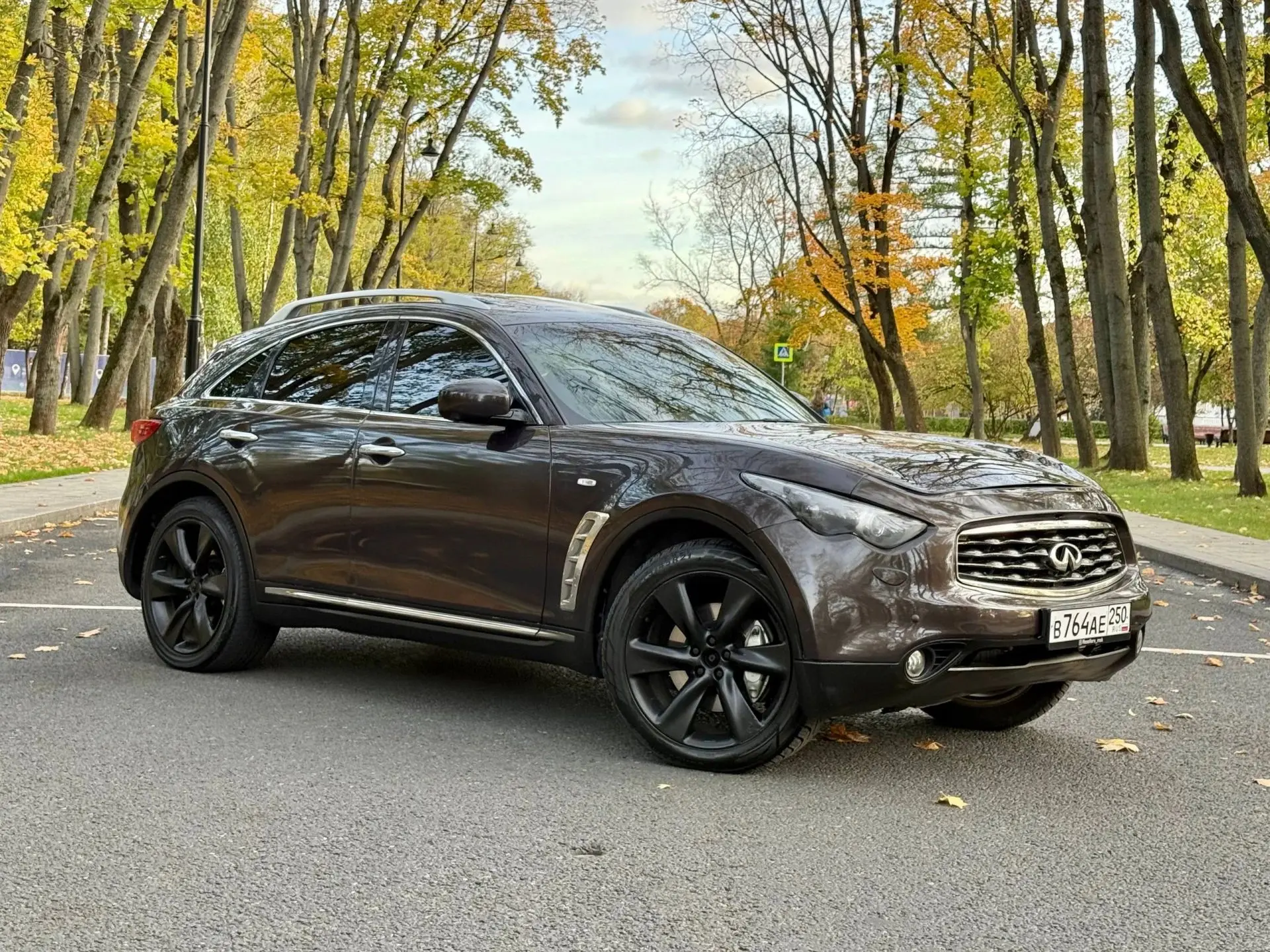 INFINITI FX50S