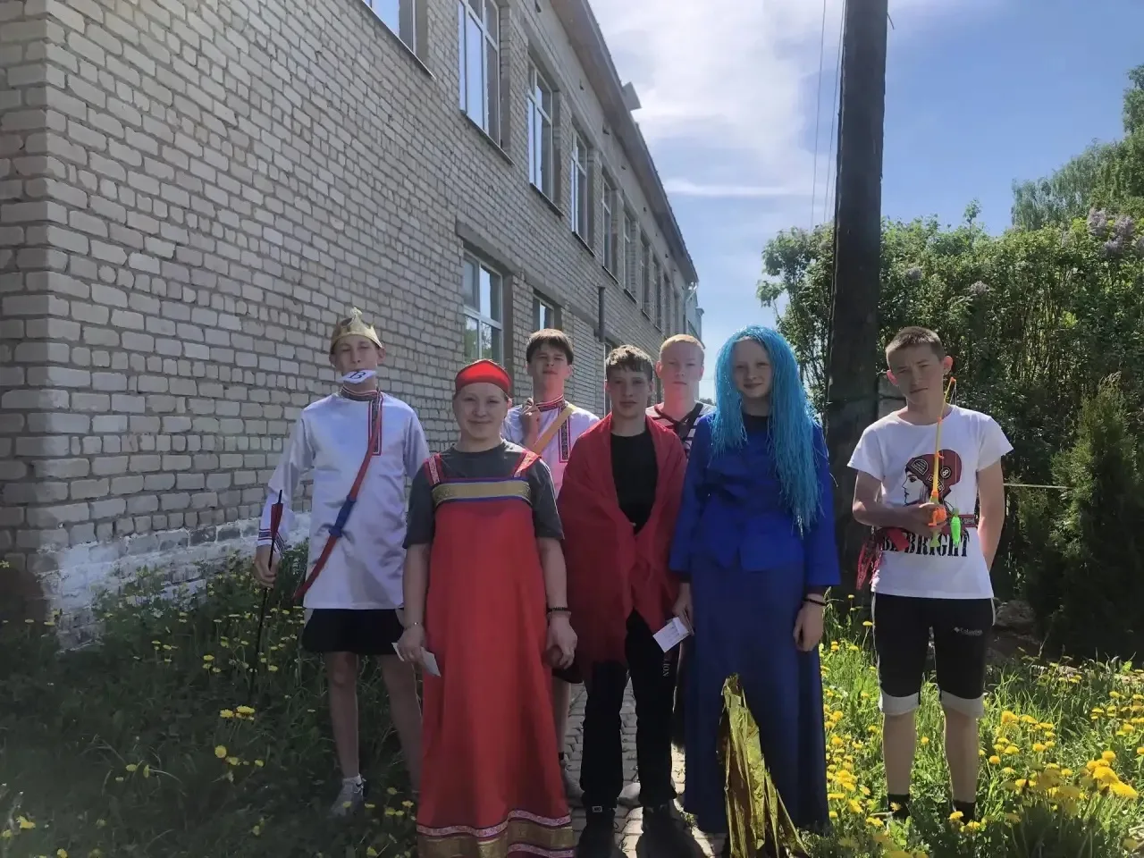 Для старших классов прошла квест - игра "Путешествие по сказкам Пушкина" В квесте участ...