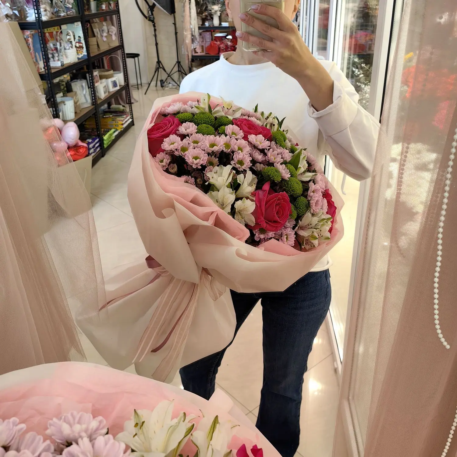 Пока вы на шашлыках 😋 - мы трудимся для радости ваших близких 🥰