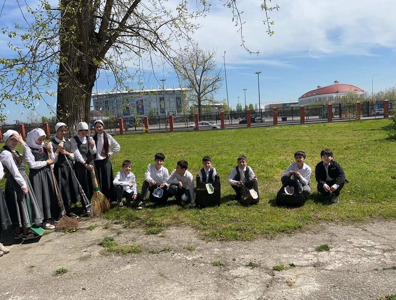24.04.2026 в МБОУ " СОШ 42" г. Грозного прошла неделя безопасности " Экологическая безопасность".
