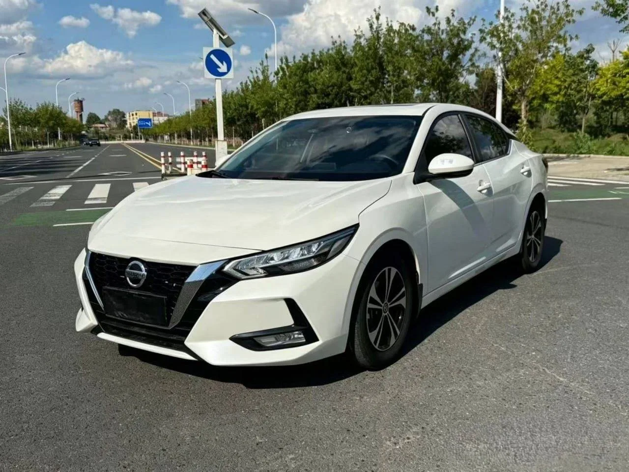 🚗 Название: Nissan Sylphy Joy Edition