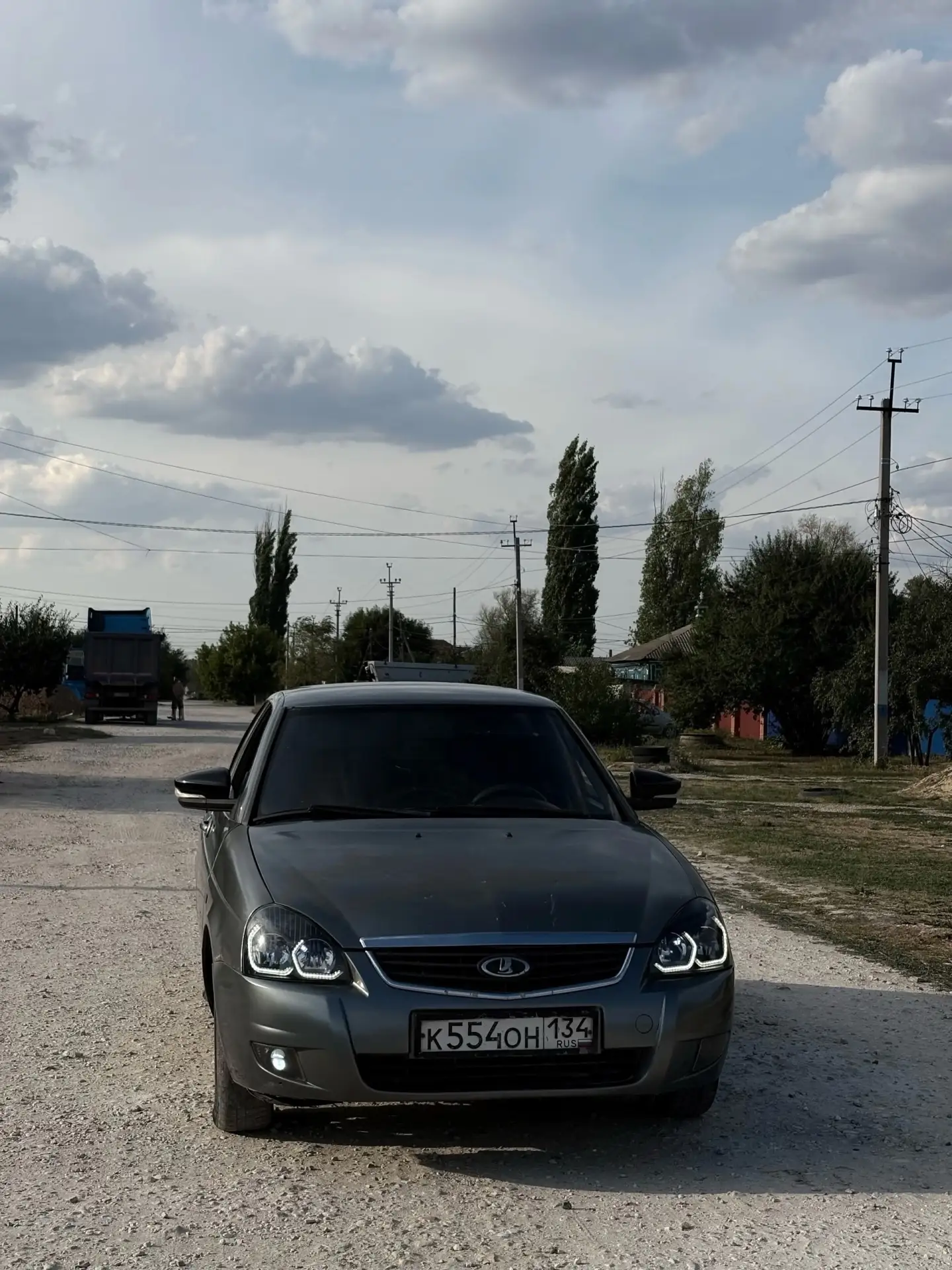 Продам приору 8 года , выхлоп , Гур , 126 мотор , центральный замок , управления с брел...