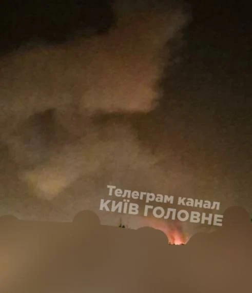 ‼️ В районе Позняков в Киеве также вспыхнул пожар
