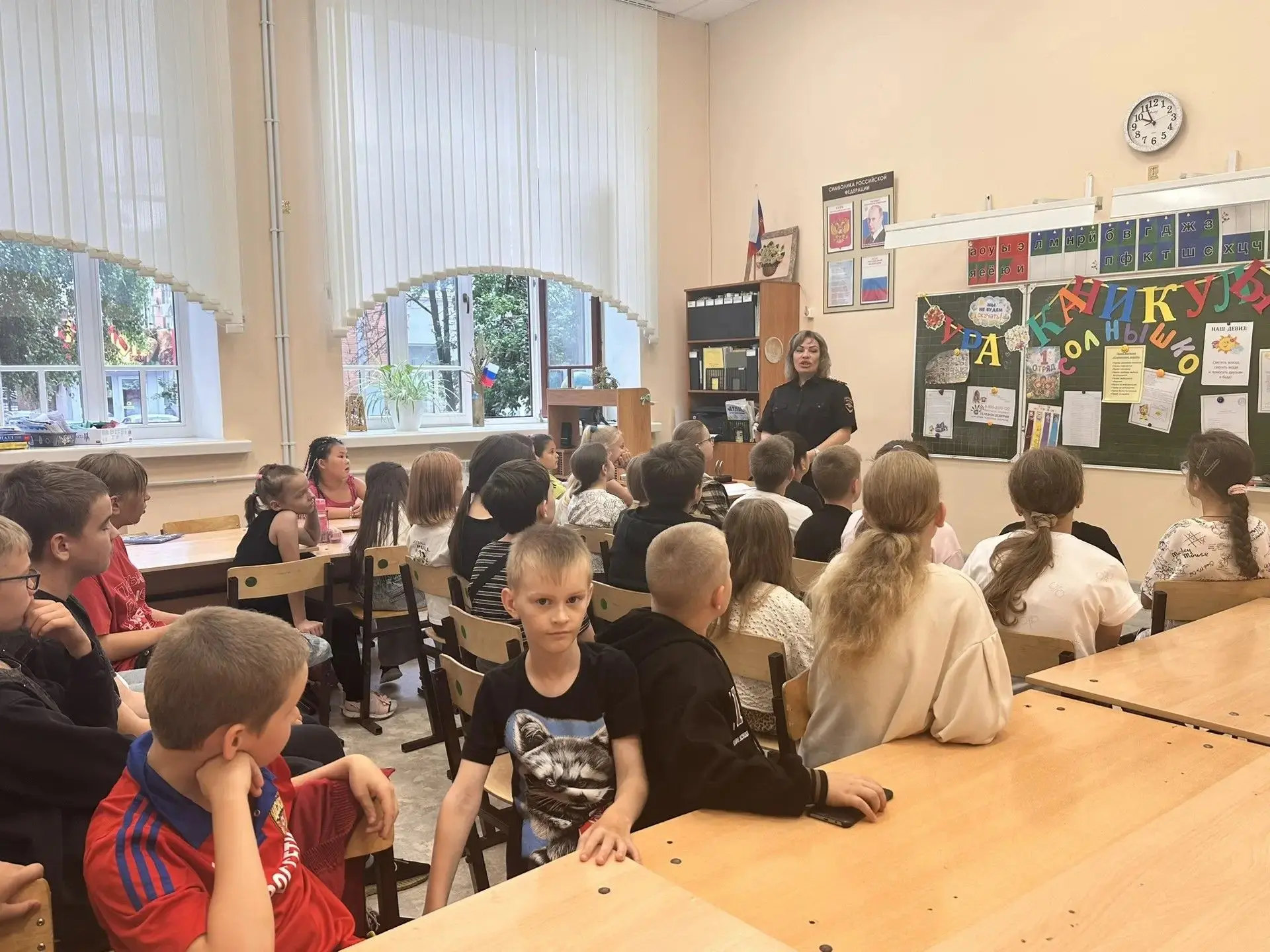 🗓️В рамках антинаркотического месячника к нам в "Солнечный город" с беседой пришла старший оперупол