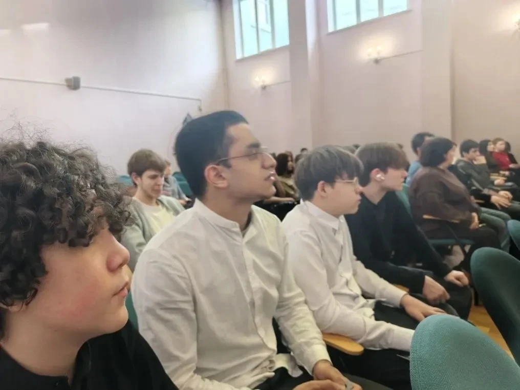 Мотивационная встреча 9-классников с НПО "Сервис": профессии будущего в действии!   Завершением комп