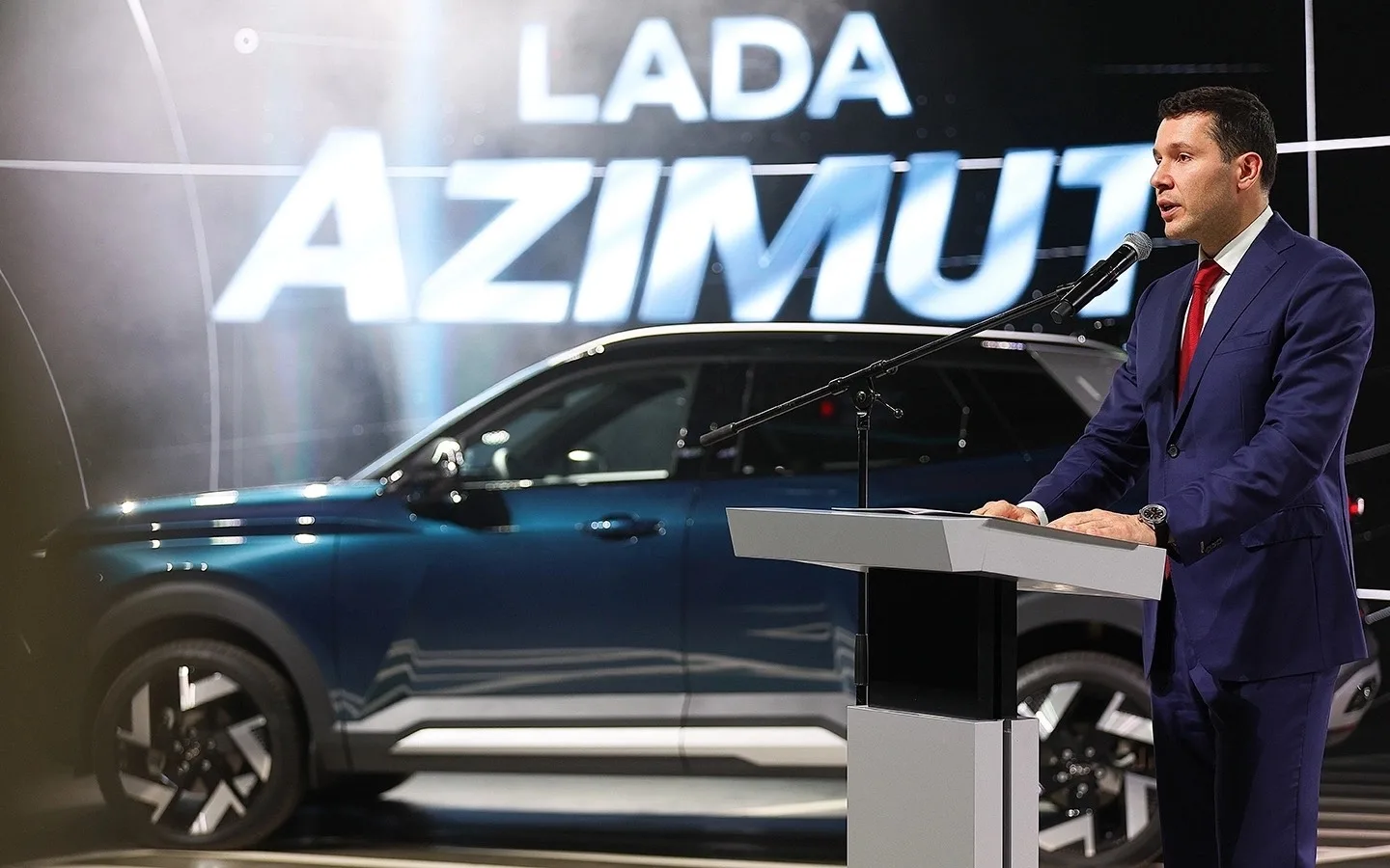 Гибридную Lada Azimut начнут выпускать в 2028 году