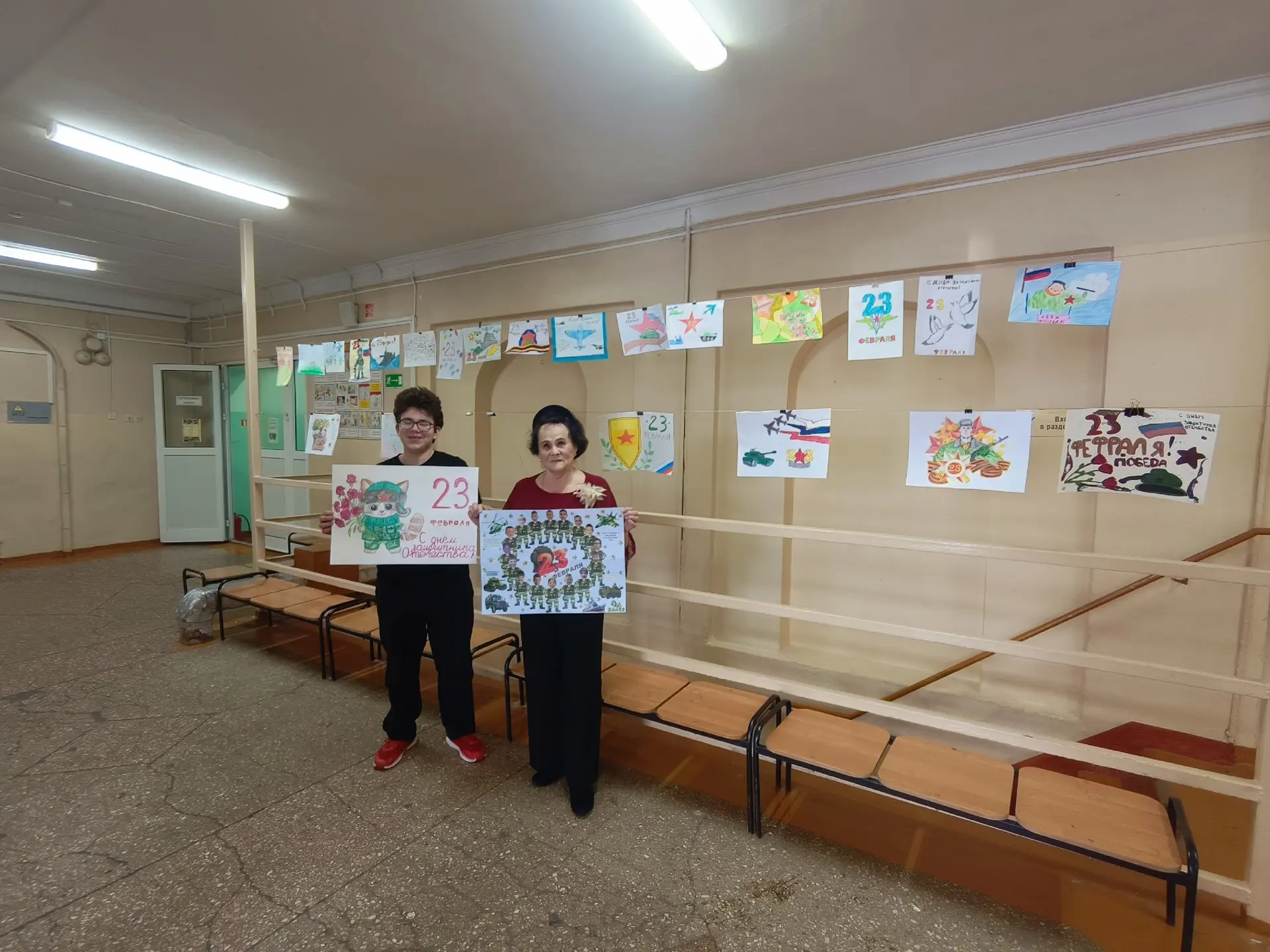 🎨🥈 Наши ребята подготовили замечательные праздничные плакаты ко Дню защитника Отечества — 23 февраля