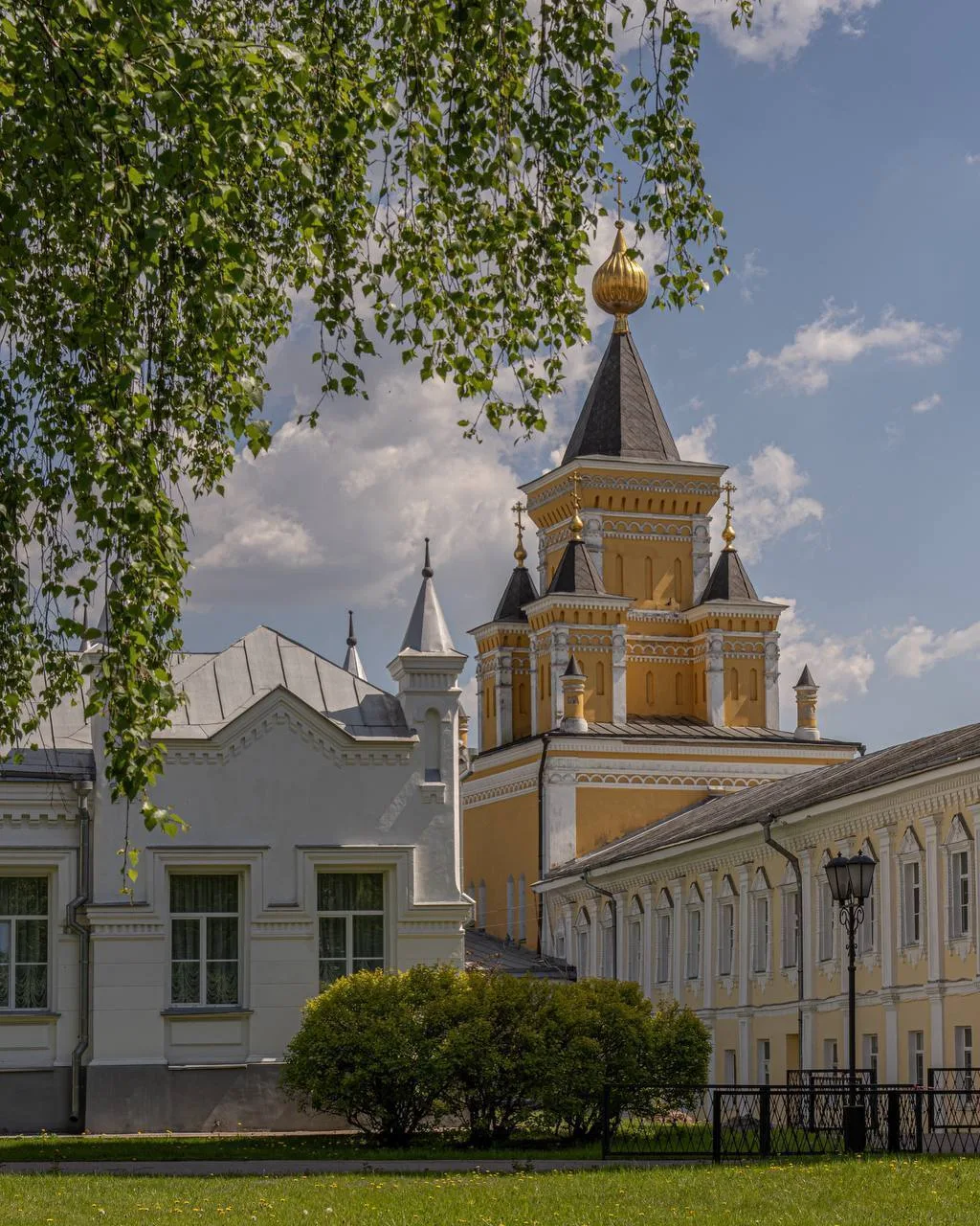 Николо-Угрешский монастырь, Московская область
