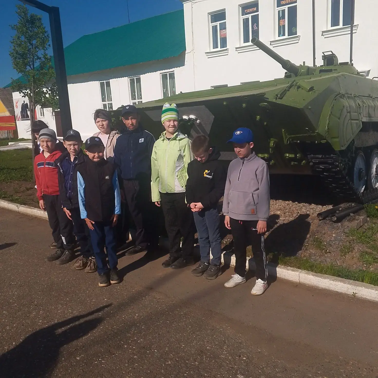День Победы – это праздник важный для каждой семьи и каждого гражданина. Сложно найти человека, кото