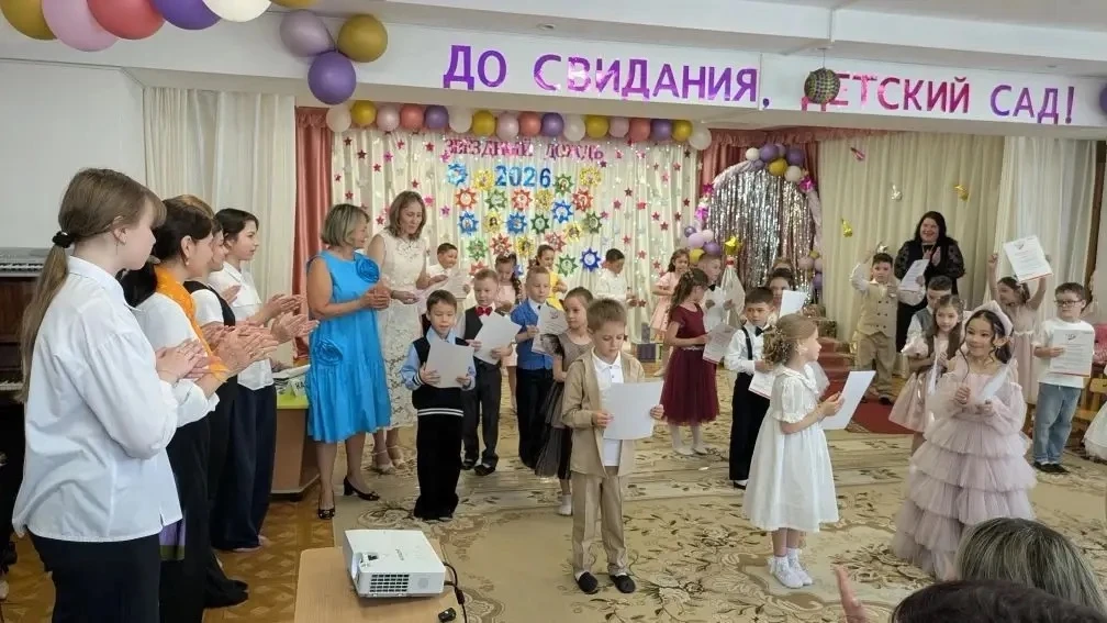 Сегодня для наших пилотных групп настал поистине незабываемый день — выпускной, наполне...