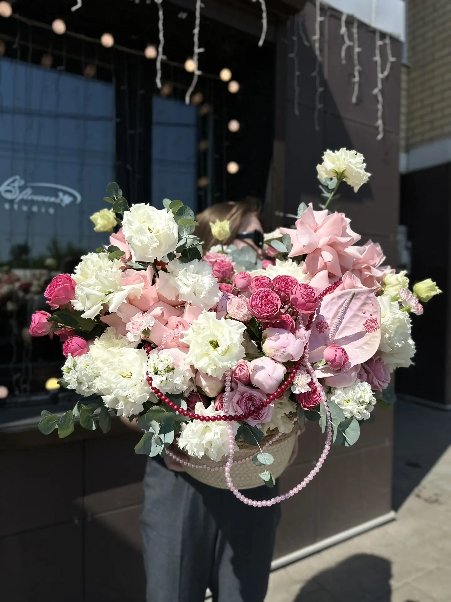 Розовая симфония ✨🌸

Нежная, воздушная и по-настоящему роскошная авторская композиция в пудрово-роз