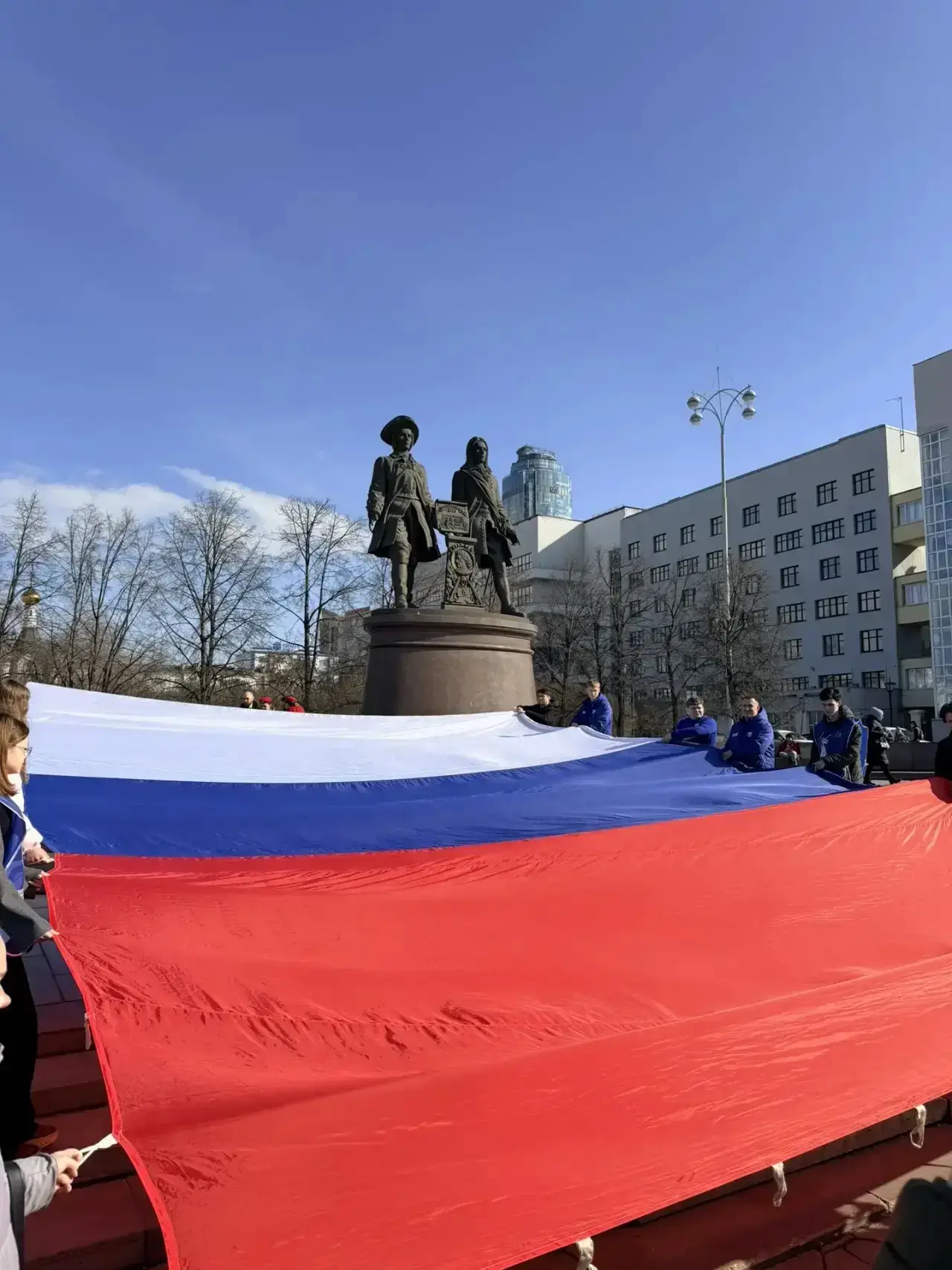 🇷🇺 Сегодня в нашей стране отмечают важную дату - День воссоединения Крыма с Россией. ...