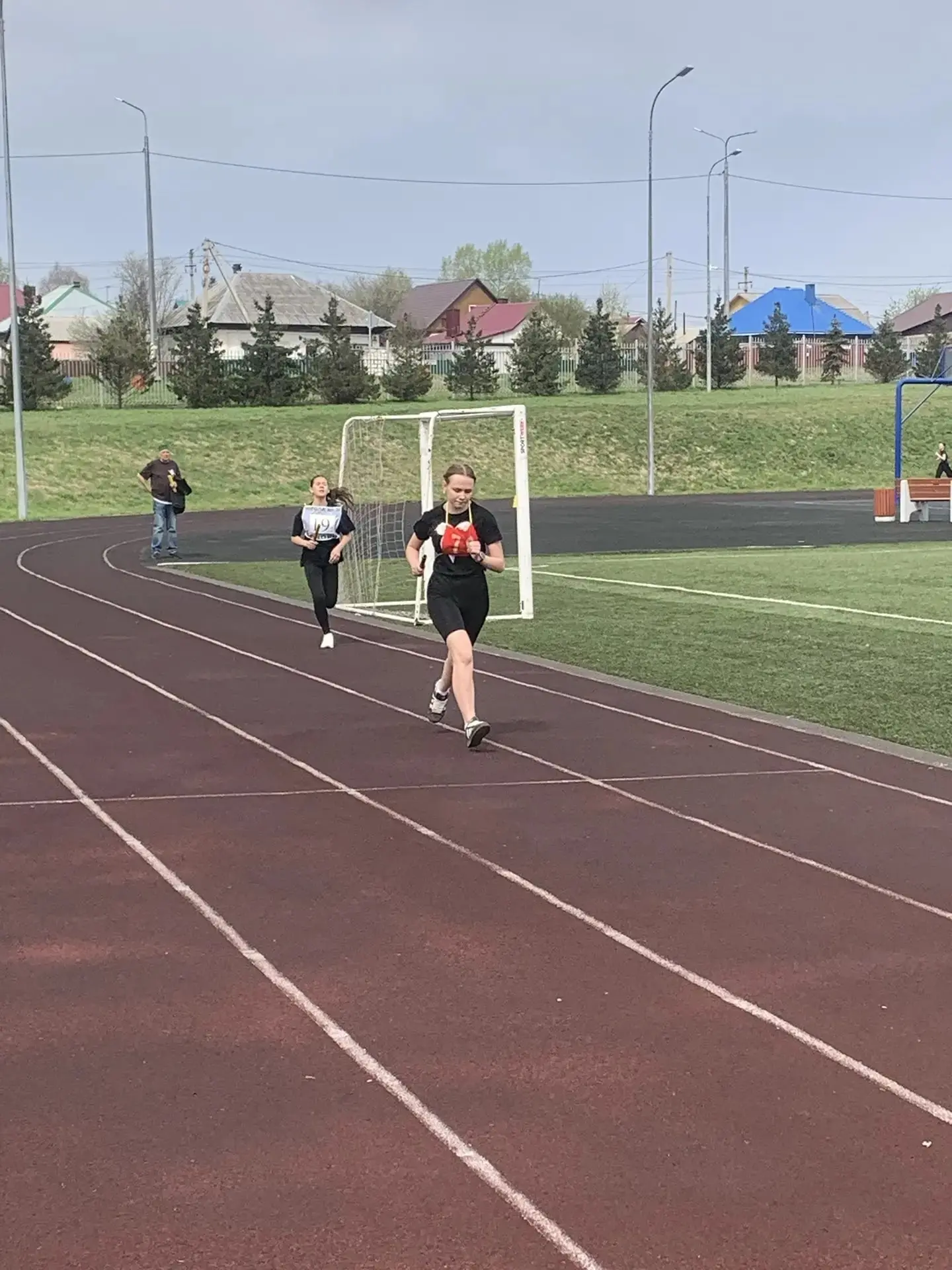 Спорт - это жизнь и память!  🏅  6 мая 2026 года команда нашей школы приняла участие в легкоатлетичес