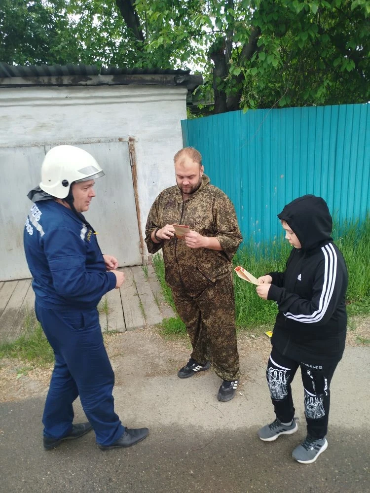 В рамках особого противопожарного режима МБУ «ПМАСФ г. Шелехова» ведет активную работу ...