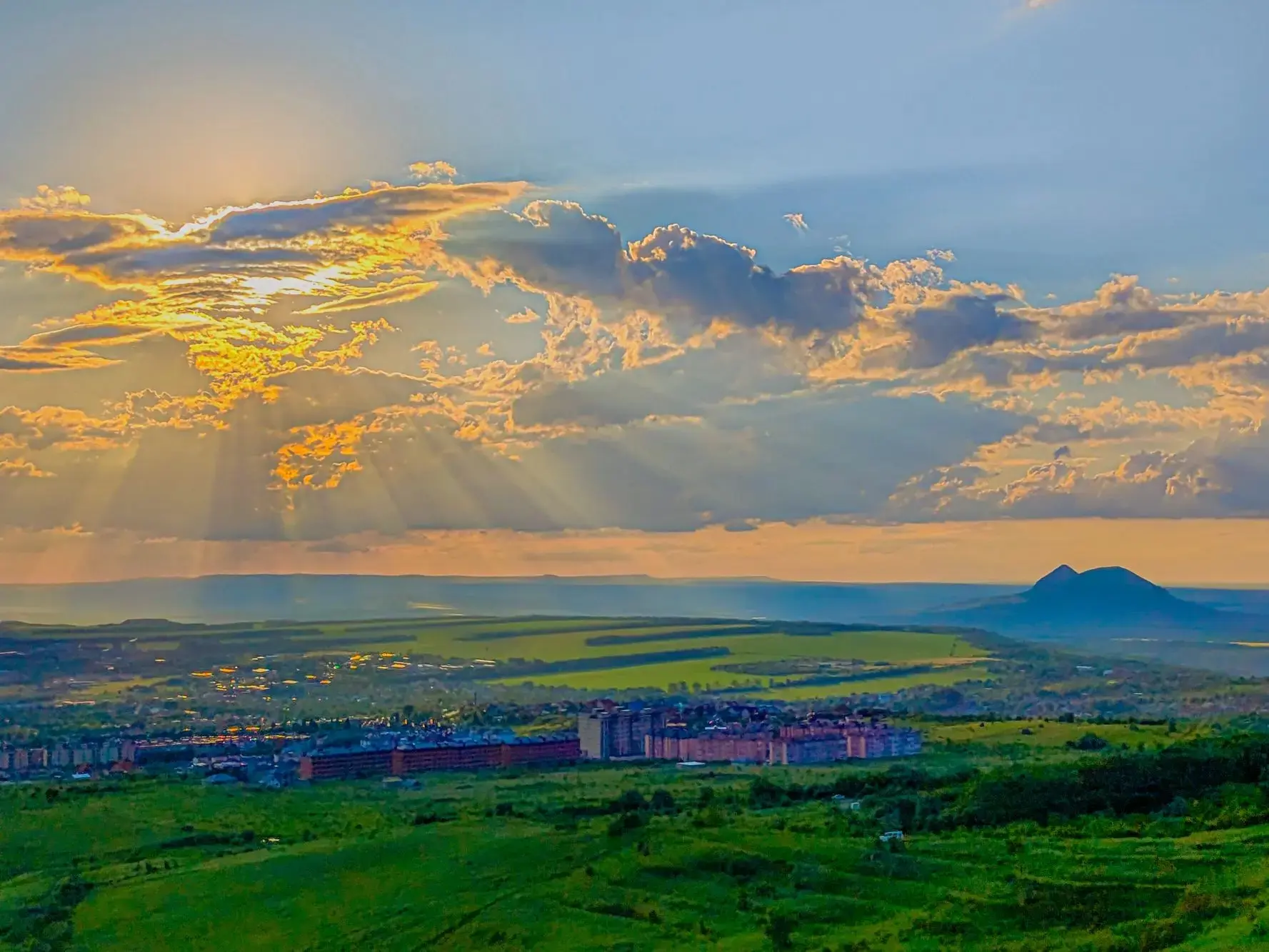 Город Лермонтов

Подпишись @tvoystavropol

Автор фото : Дмитрий Артюшенко