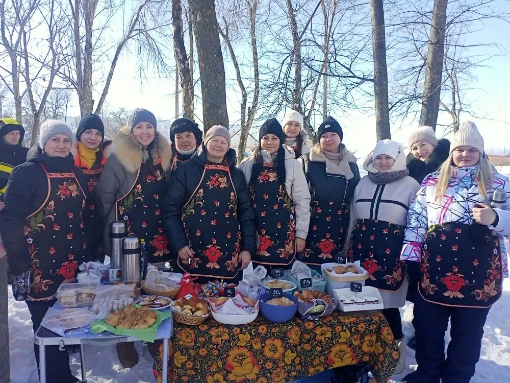 🥞 Гуляй, народ, Масленица у ворот! Школьная ярмарка в Чемодановке!  В МАОУ СОШ имени С.Е. Кузнецова 
