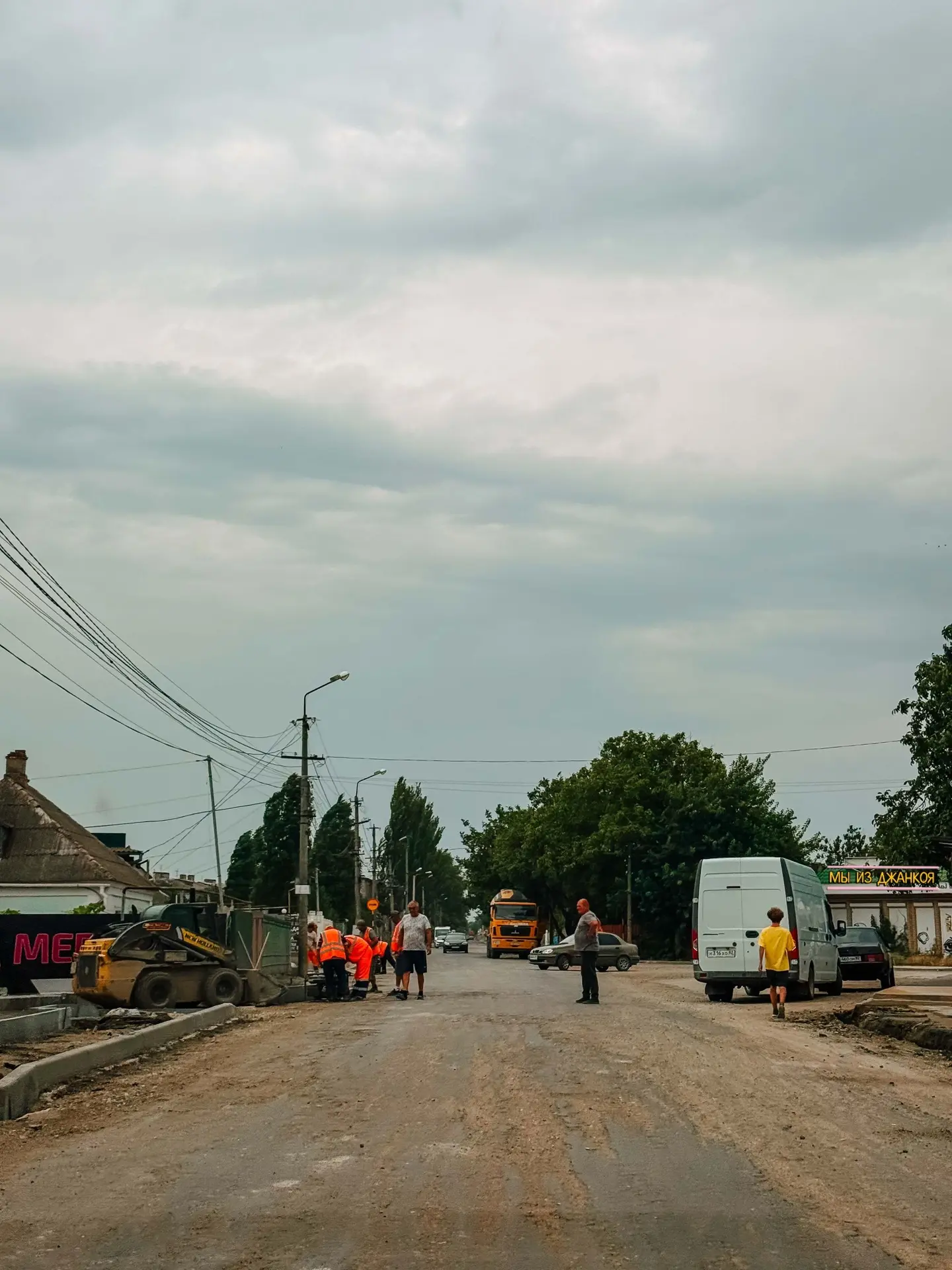 На улице Проезжая продолжаются ремонтные работы 🚧
