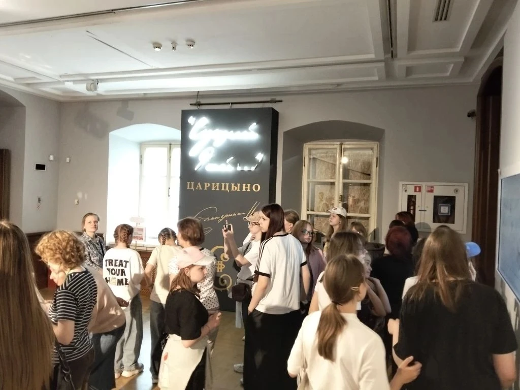 🎨 Пленэр в Царицыно: искусство под открытым небом