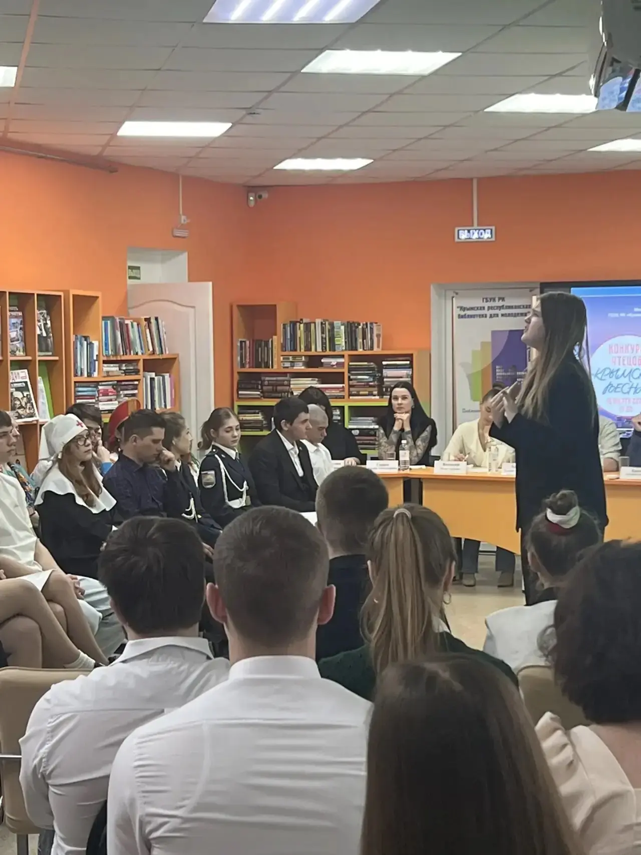 Конкурс чтецов «Крымская весна»🇷🇺  📌Обучающиеся МБОУ «Школа-гимназия, детский сад № 25» приняли акти