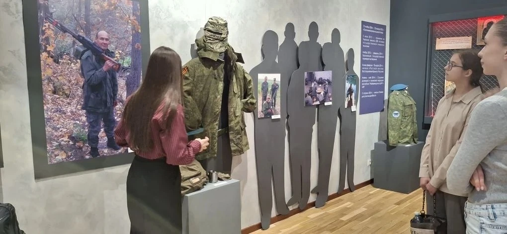 Школьники Заречного посещают экспозицию в Пензенском государственном краеведческом музее, посвященну