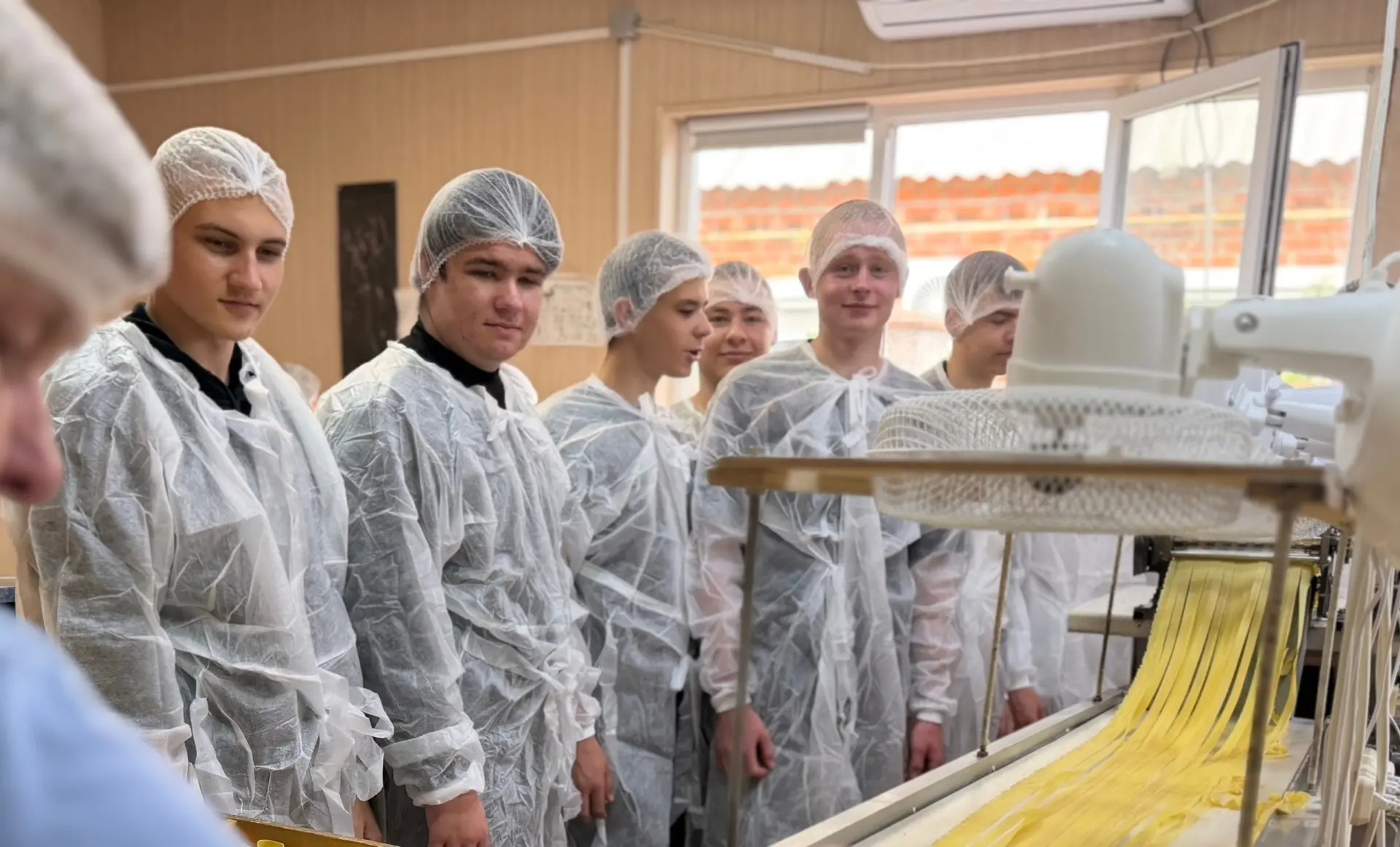 🍜 В рамках профориентационного модуля «Россия — мои горизонты» учащиеся нашей школы совершили увлека