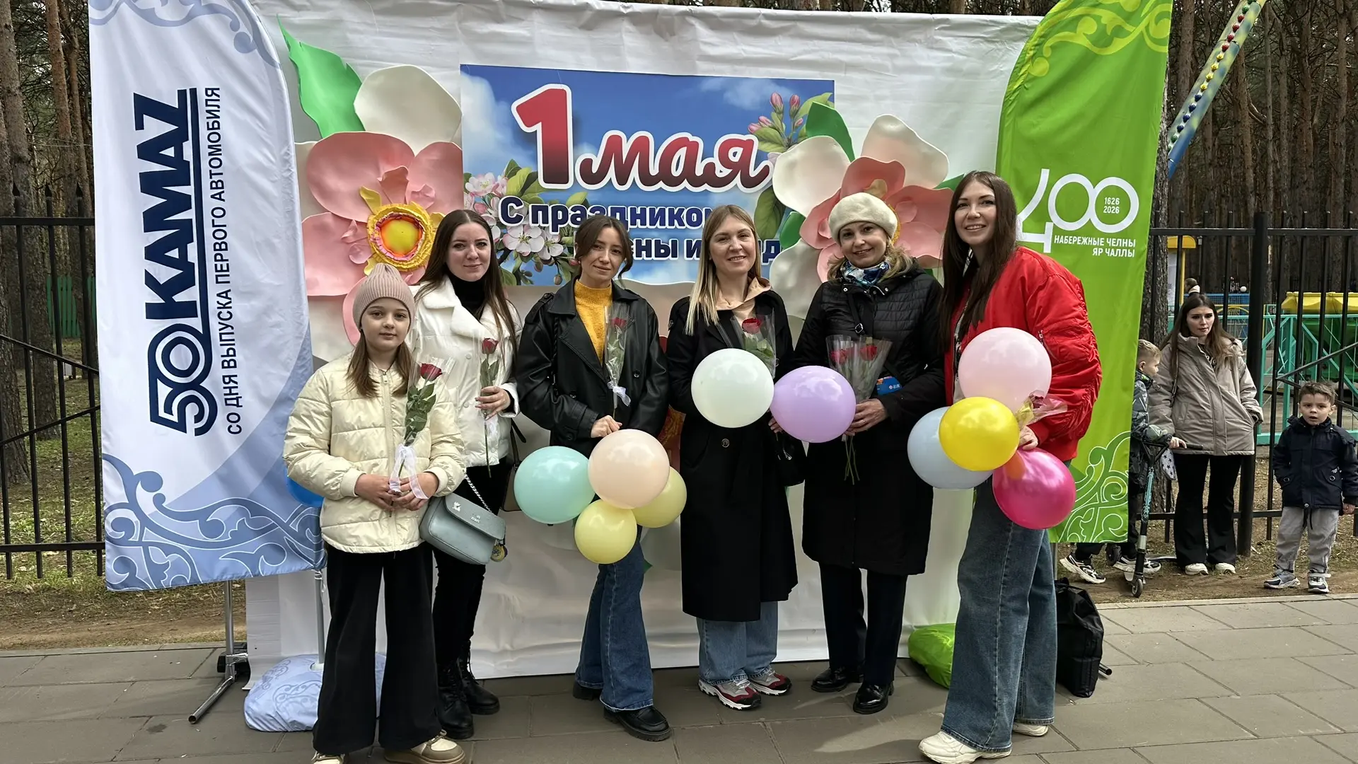 🌸 Первомай в парке культуры: профсоюз многопрофильной школы №39 за единство, труд и весну!  1 мая — 
