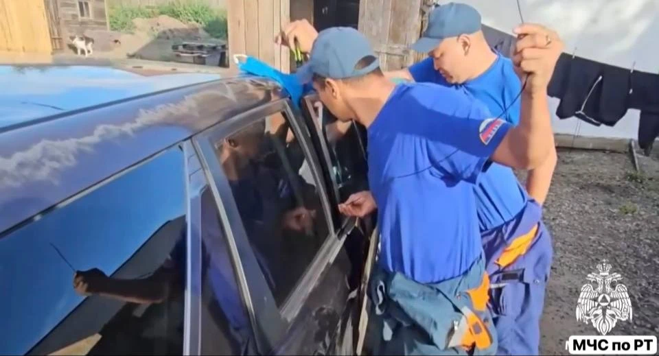 ⚡️ Спасли годовалого ребёнка из заблокированной машины на ЛДО

В левобережном дачном обществе родите