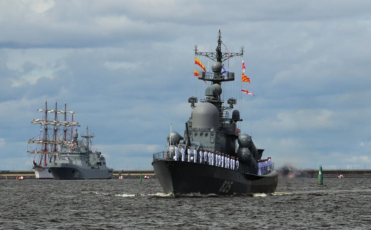 Депутаты Мосгордумы поздравили моряков с Днем Военно-Морского Флота России

День Военно-Морского Фло