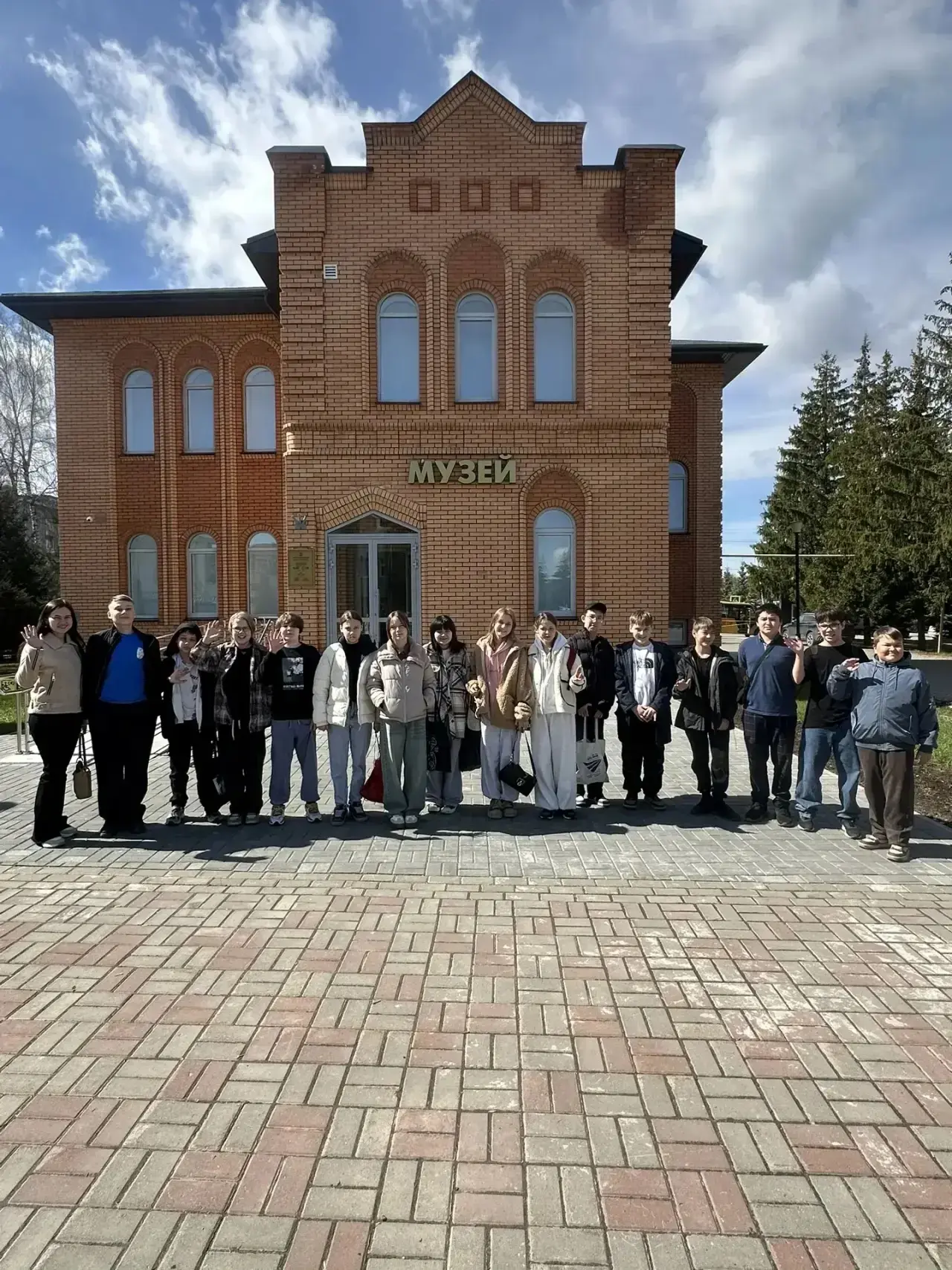 💫Сегодня 6 «И» класс вместе с классным руководителем отправился в Высокогорский краеведческий музей.