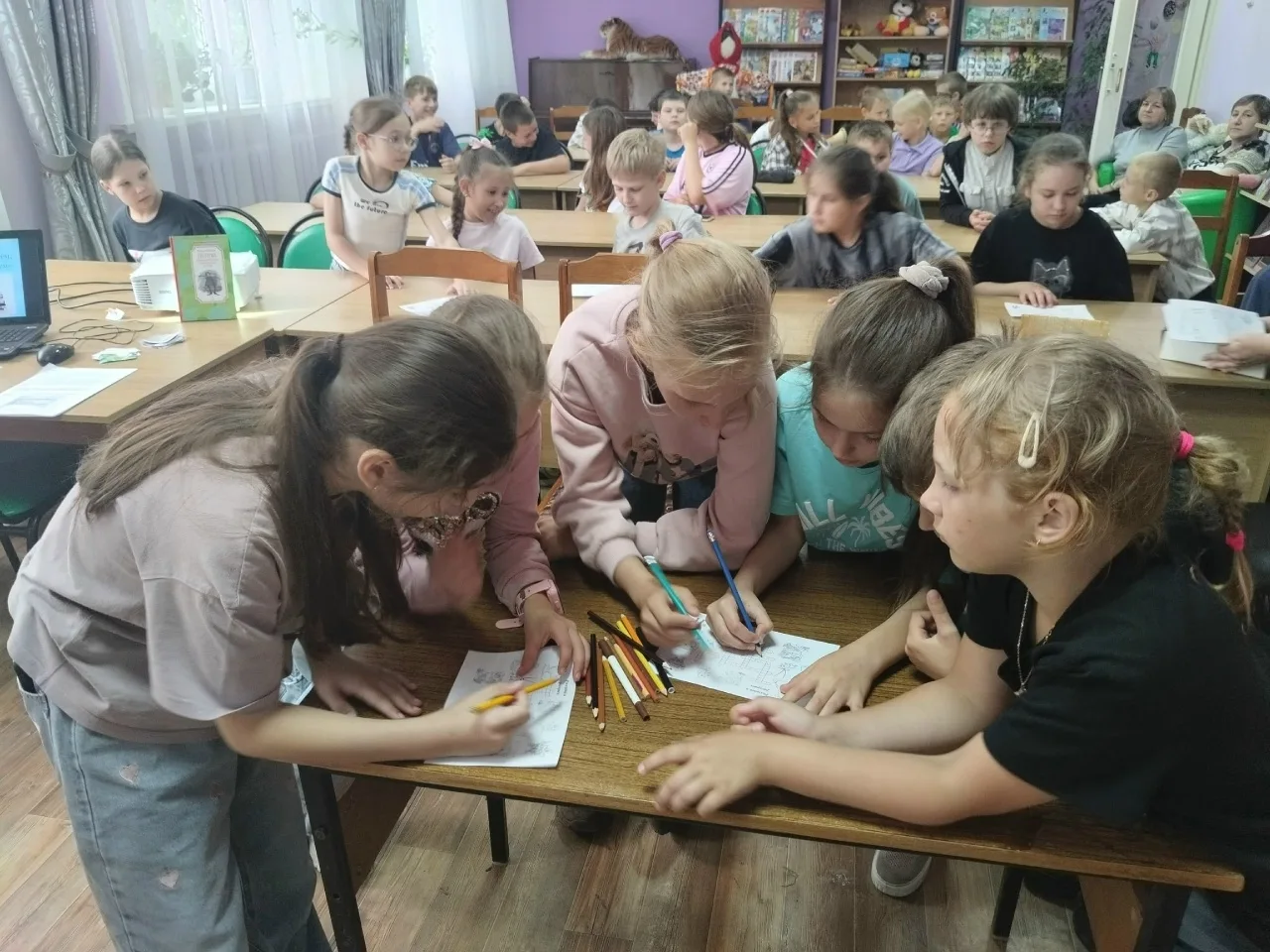 ☀📖🧚‍♀ «Каникулы в библиотеке» продолжаются. Библиотеки города проводят мероприятия в рамках проект