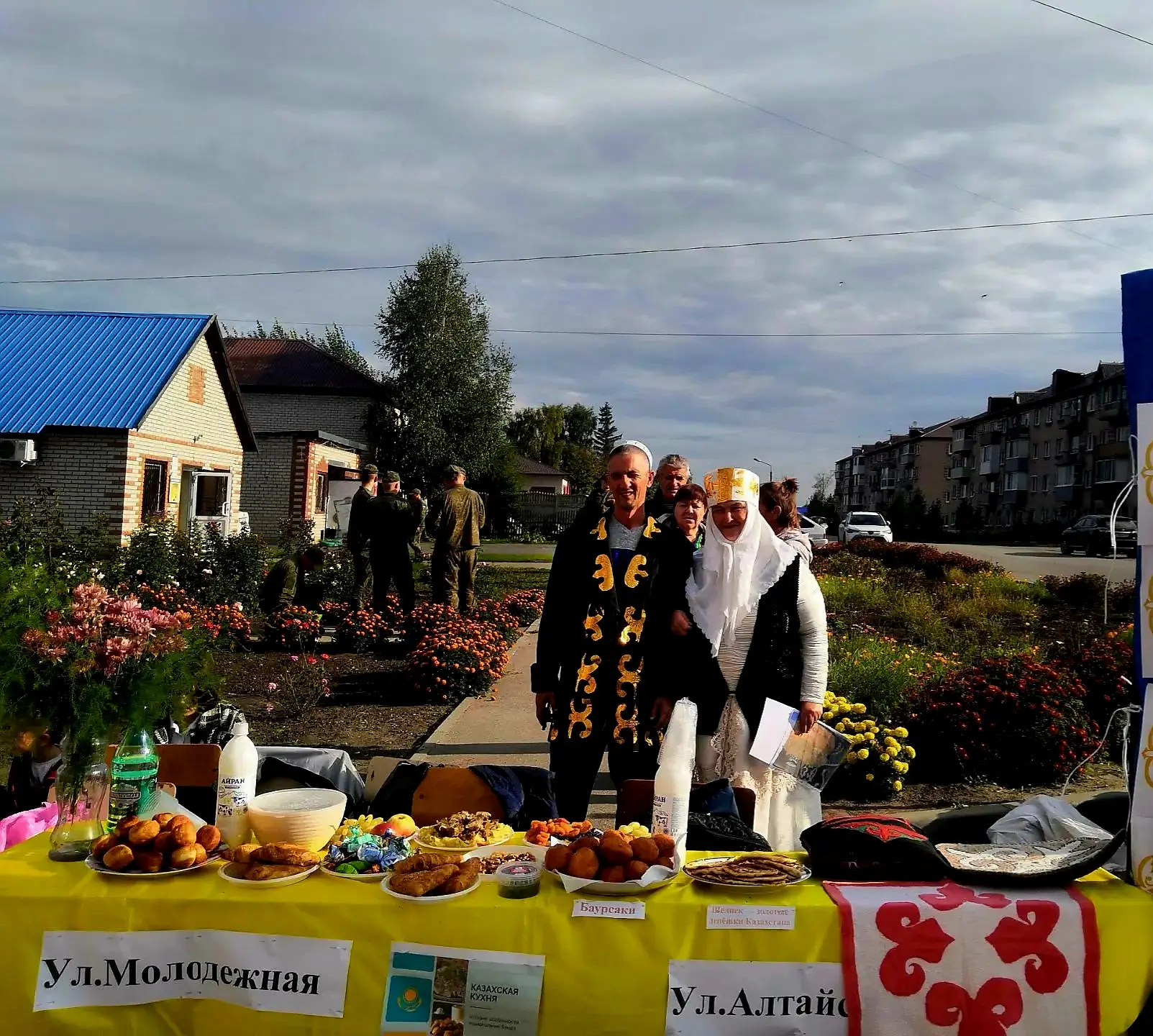 Сегодня приняла участие в мероприятии, посвященном Дню поселка Комсомольского.