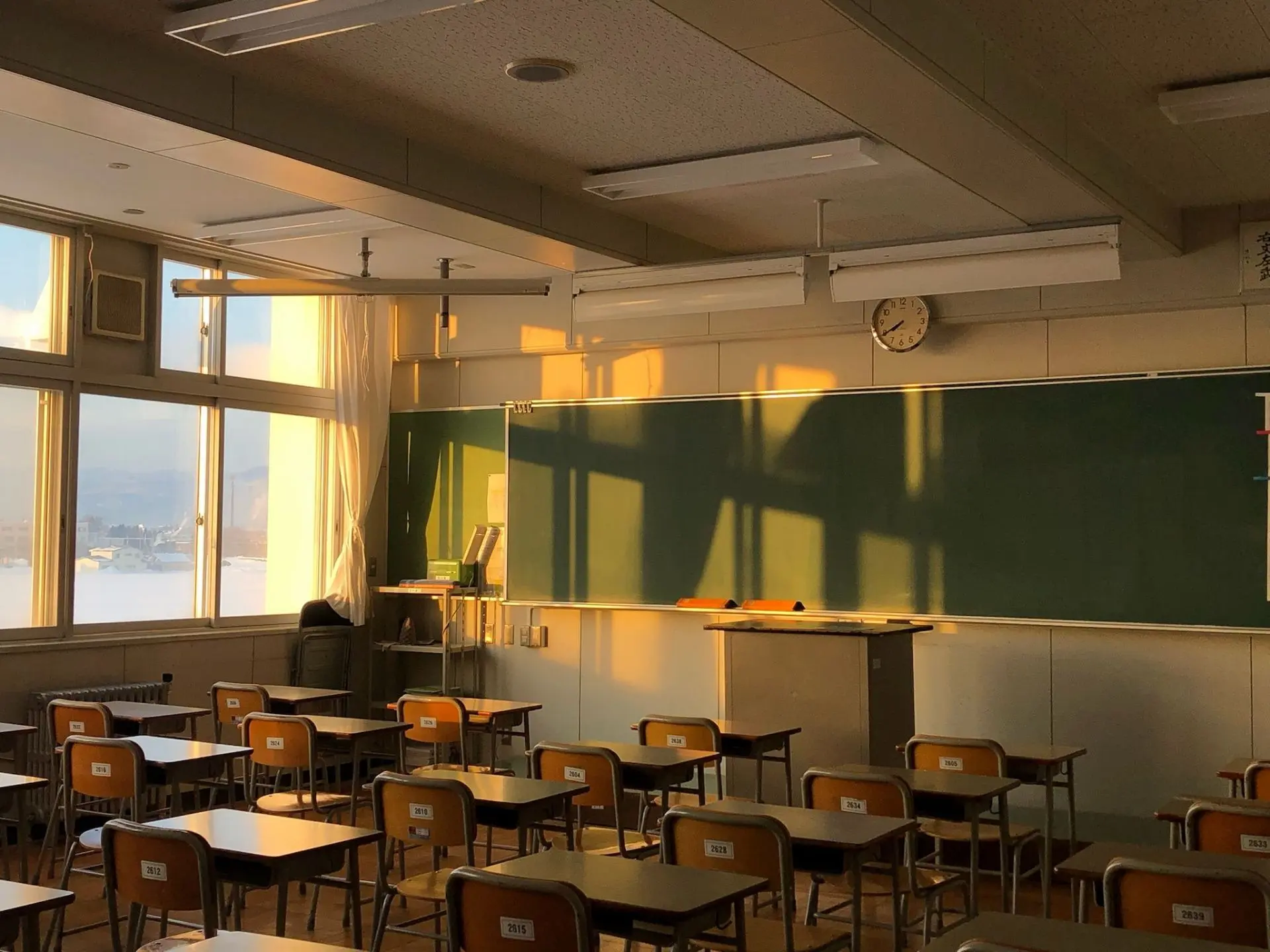 Родители Челнов хотят перевести школы на пятидневку