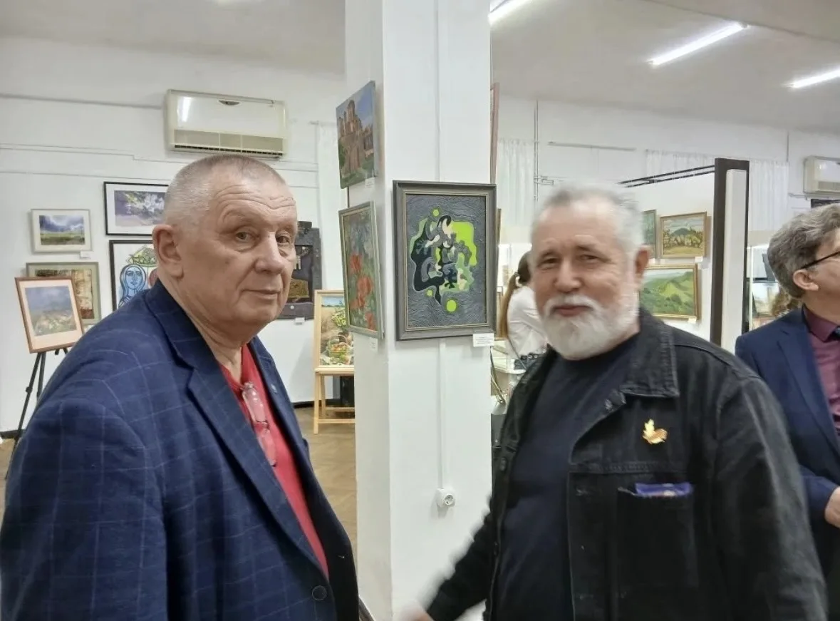 Участие ПРЕПОДАВАТЕЛЕЙ в выставке Творческого Союза художников России.