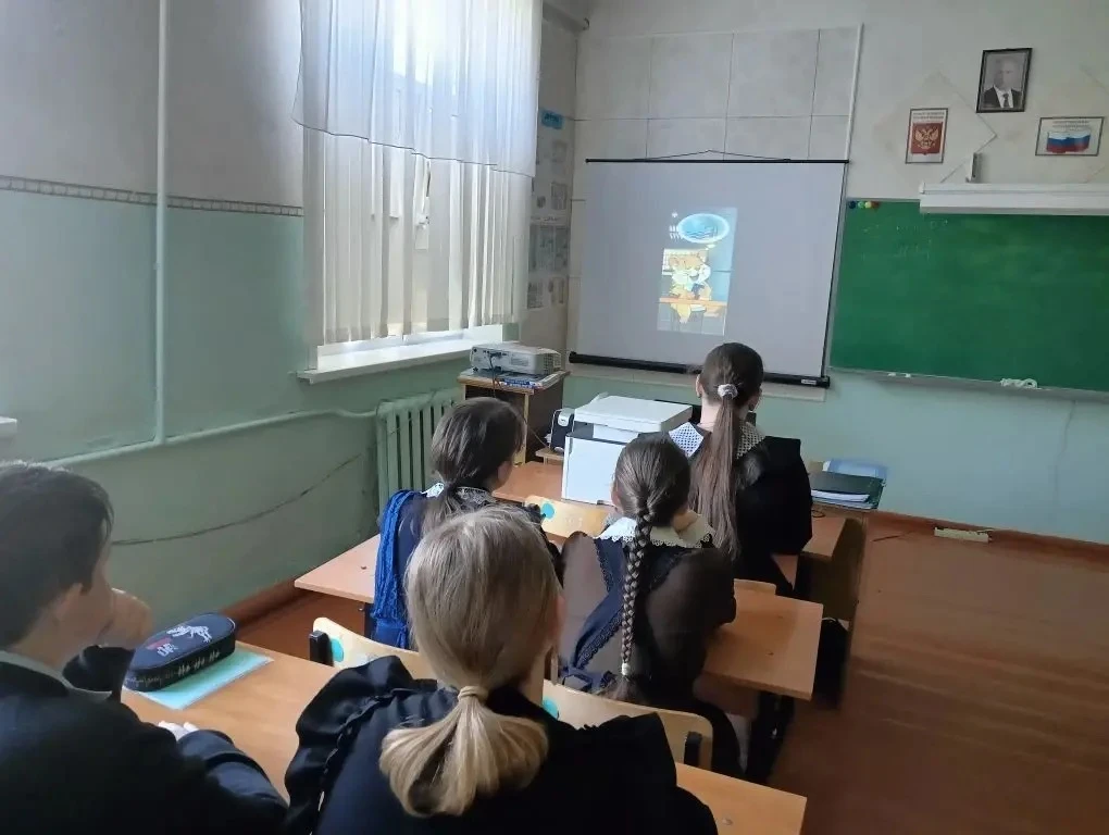 Обучающиеся 6-9 классов посмотрели анимационный сериал "Изи деньги", в каждой из 6 сери...
