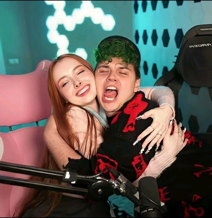 Милс Кел в МАКС 👇👇👇
