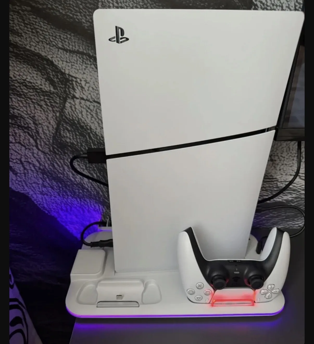 PLAYSTATION 5 DIGITAL SLIM 825 ГБ — ПРОДАЖА