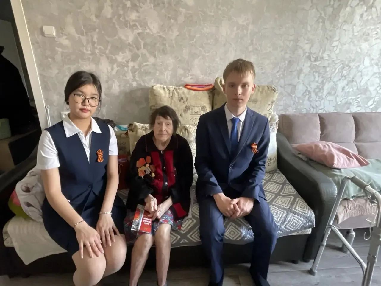 С Днём Великой Победы, 9 Мая! 🎖️  Дорогие друзья, учителя, родители и наши читатели! Поздравляем вас