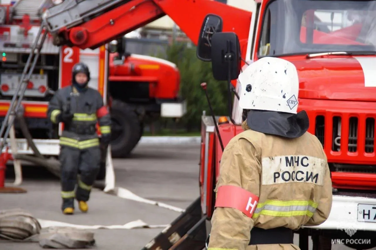 🚒За прошедшие сутки пожарно-спасательные подразделения выезжали на тушение 19 пожаров  ⭕️В Железнодо