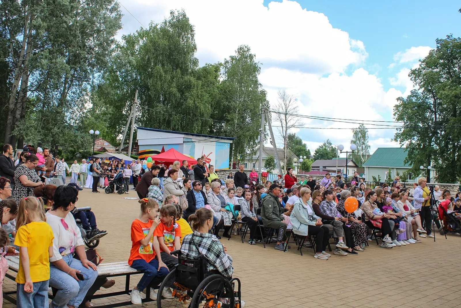 ☀️31 мая в городском парке г. Меленки царила атмосфера веселья и добра. Здесь состоялос...